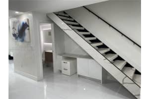 9371 Fontainebleau Blvd, Miami, FL 33172, Sold 02/24/23