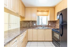7910 Taft St APT 201, Pembroke Pines, FL 33024, Sold 04/18/23