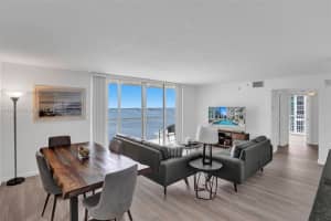 1200 Brickell Bay Dr APT 1701, Miami, FL 33131, Sold 02/27/23