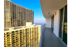 Opera Tower, 1750 N Bayshore Dr APT 4111, Miami, FL 33132, Sold 11/28/23