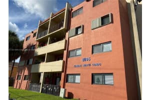 8095 NW 8th St, Miami, FL 33126, Sold 01/31/23