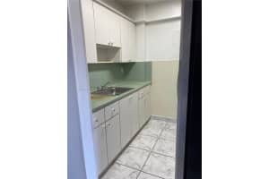 8095 NW 8th St, Miami, FL 33126, Sold 01/31/23