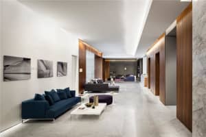 68 SE 6th St Apt 2610, Miami, FL 33131, Sold 12/19/23
