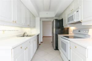 21205 Yacht Club Dr #607, Aventura, FL 33180, Sold 07/28/23