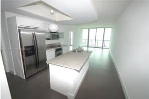888 Biscayne Blvd APT 1704, Miami, FL 33132, Sold 06/01/23