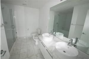 888 Biscayne Blvd APT 1704, Miami, FL 33132, Sold 06/01/23