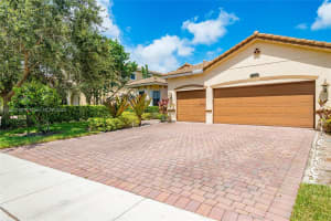 15708 Glencrest Ave, Delray Beach, FL 33446, Sold 01/20/23