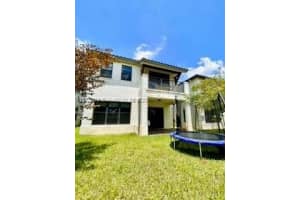 9541 W 32nd Ln, Hialeah, FL 33018, Sold 04/21/23