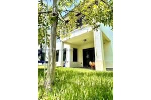 9541 W 32nd Ln, Hialeah, FL 33018, Sold 04/21/23
