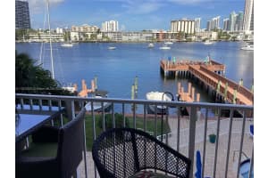 400 Golden Isles Dr APT 14, Hallandale Beach, FL 33009, Sold 02/21/23