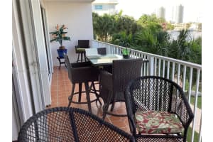 400 Golden Isles Dr APT 14, Hallandale Beach, FL 33009, Sold 02/21/23