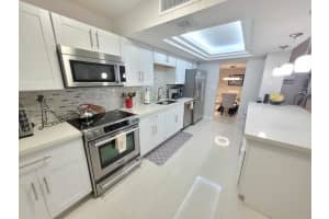 18071 Biscayne Blvd APT 1801, Aventura, FL 33160, Sold 06/16/23