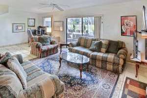 1921 Bayberry Dr, Pembroke Pines, FL 33024, Sold 03/01/23