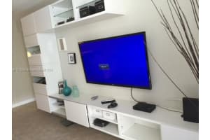 2780 NE 183rd St APT 614, Aventura, FL 33160, Sold 03/10/23