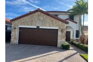 1017 100 Ave, Miami, FL 33172, Sold 02/24/23