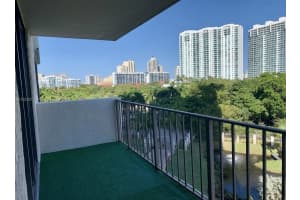 18181 NE 31st Ct APT 706, Aventura, FL 33160, Sold 03/10/23