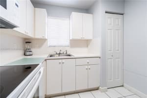 2630 W 76th St APT 104, Hialeah, FL 33016, Sold 03/09/23