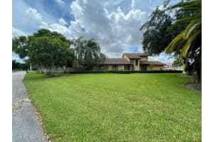 16480 SW 148th Ave, Miami, FL 33187, Sold 03/29/23