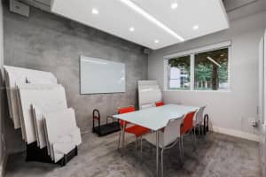 400 Alton Rd #2a, Miami Beach, FL 33139, Sold 05/14/23