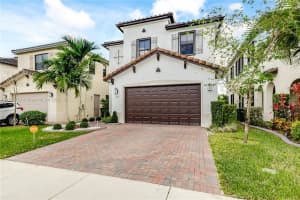 3550 W 96 Pl, Hialeah, FL 33018, Sold 02/17/23
