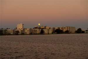 18555 NE 14th Ave APT 516, Miami, FL 33179, Sold 02/21/23