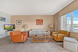 200 Diplomat Pkwy APT 432, Hallandale Beach, FL 33009, Sold 03/24/23