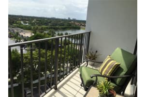 1000 Parkview Dr, Hallandale Beach, FL 33009, Sold 03/02/23