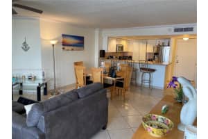 MLS# A11324010, Hollywood, Florida 33019