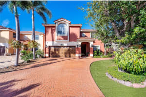 19958 NW 85th Ave, Hialeah, FL 33015, Sold 09/13/23