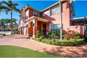 19958 NW 85th Ave, Hialeah, FL 33015, Sold 09/13/23