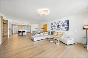 450 Alton Rd APT 2902, Miami Beach, FL 33139, Sold 01/12/23