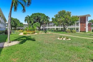 5208 NE 24th Terrace Apt F221, Fort Lauderdale, FL 33308, Sold 02/27/23