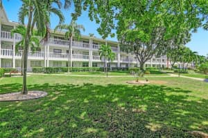 5208 NE 24th Terrace Apt F221, Fort Lauderdale, FL 33308, Sold 02/27/23