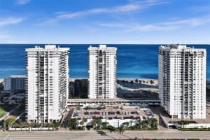 2201 S Ocean Dr APT 301, Hollywood, FL 33019, Sold 06/14/23