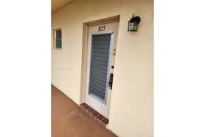 300 Berkley Rd APT 305, Hollywood, FL 33024, Sold 03/07/23