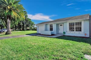 5576 Lakewood Cir S, Margate, FL 33063, Sold 02/03/23
