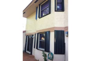 11243 SW 9th Ct, Pembroke Pines, FL 33025, Sold 03/20/23