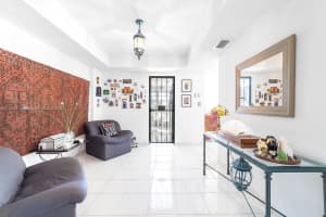 2851 NE 183rd St, Aventura, FL 33160, Sold 03/31/23