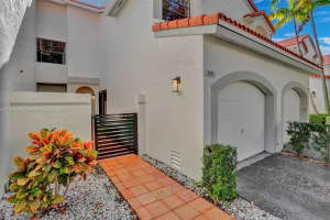 3540 Magellan Cir APT 513, Aventura, FL 33180, Sold 02/16/23