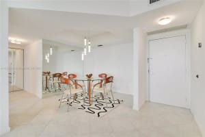 3640 Yacht Club Dr APT 1204, Aventura, FL 33180, Sold 08/31/23