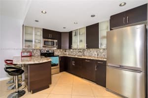 Building B, 19380 Collins Ave, Sunny Isles Beach, FL 33160, Sold 04/21/23