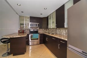 Building B, 19380 Collins Ave, Sunny Isles Beach, FL 33160, Sold 04/21/23