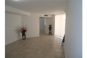 102 SW 6th Ave APT 204, Miami, FL 33130, Sold 03/10/23
