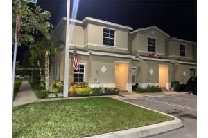 561 NE 5th Way, Florida City, FL 33034, Sold 05/09/23