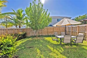 894 SE 17th St, Homestead, FL 33035, Sold 05/11/23