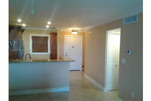 19851 SW 114th Ave APT 302, Miami, FL 33157, Sold 02/06/23