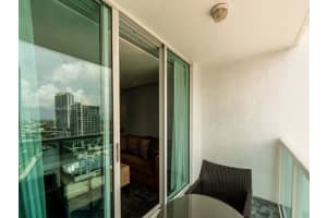 31 SE 5th St APT 2609, Miami, FL 33131, Sold 09/29/23