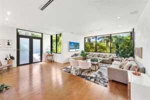 2815 Regatta Ave, Miami Beach, FL 33140, Sold 10/13/23