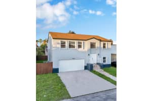 11809 SW 273rd St, Homestead, FL 33032, Sold 03/03/23