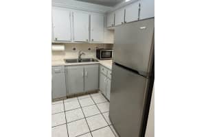 1665 Bay Rd APT 316, Miami Beach, FL 33139, Sold 05/31/23